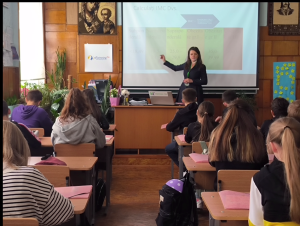 O sesiune de formare a adolescenților